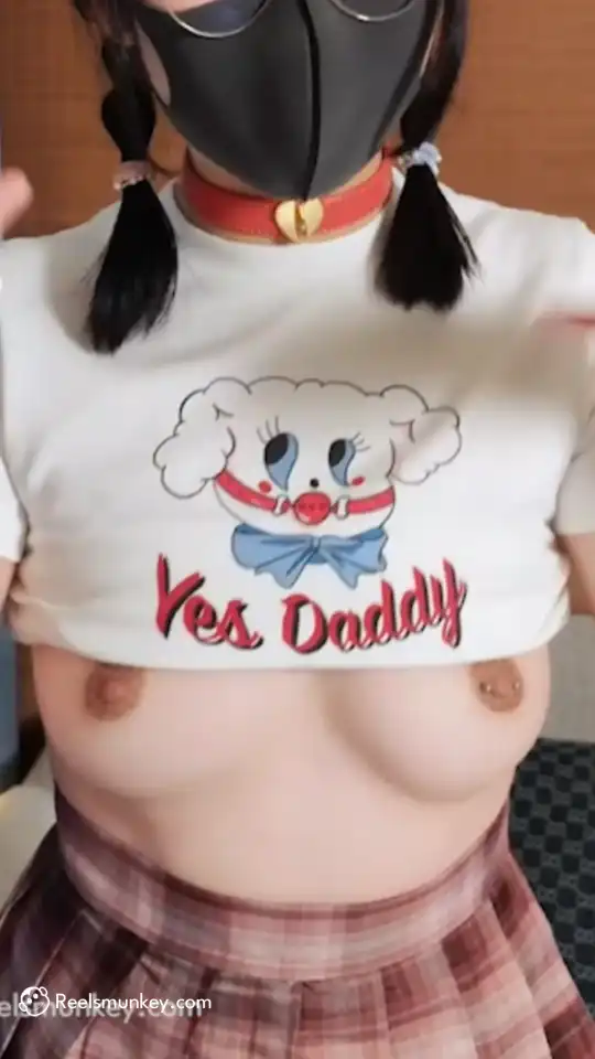 Cute Chinese Girl in Glasses Shows Off Tiny Tits While Dancing on TikTok