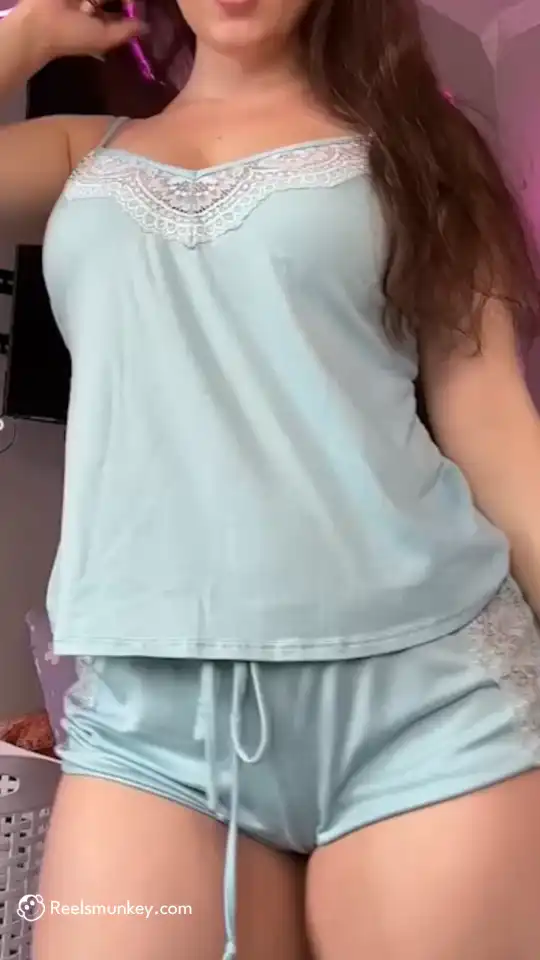 So Just Remember If You Are On Fire Drop Your Clothes Like This TikToker