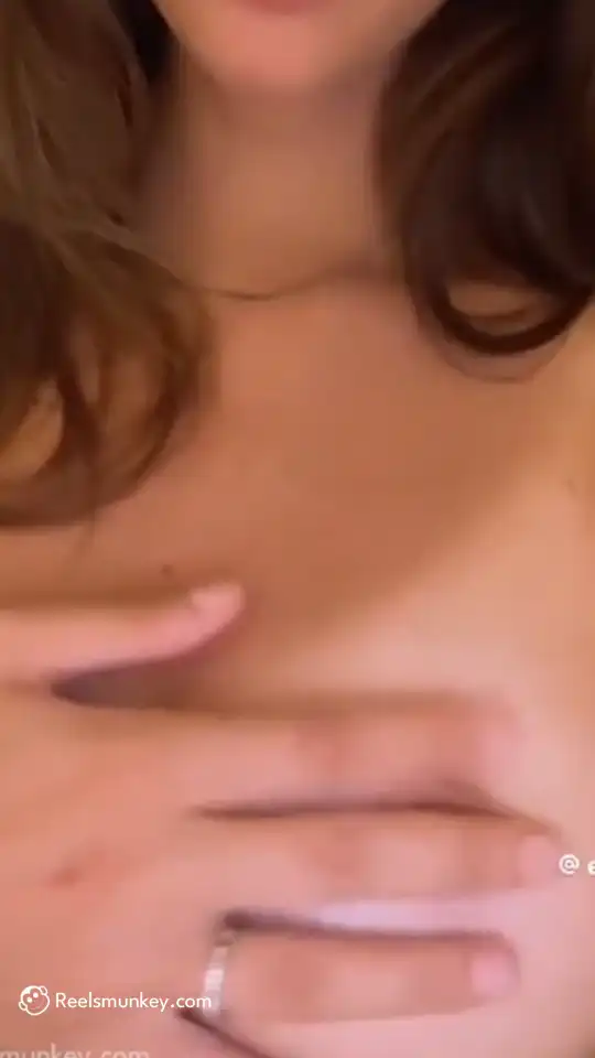 This cute TikTok girl is ready to show her secret